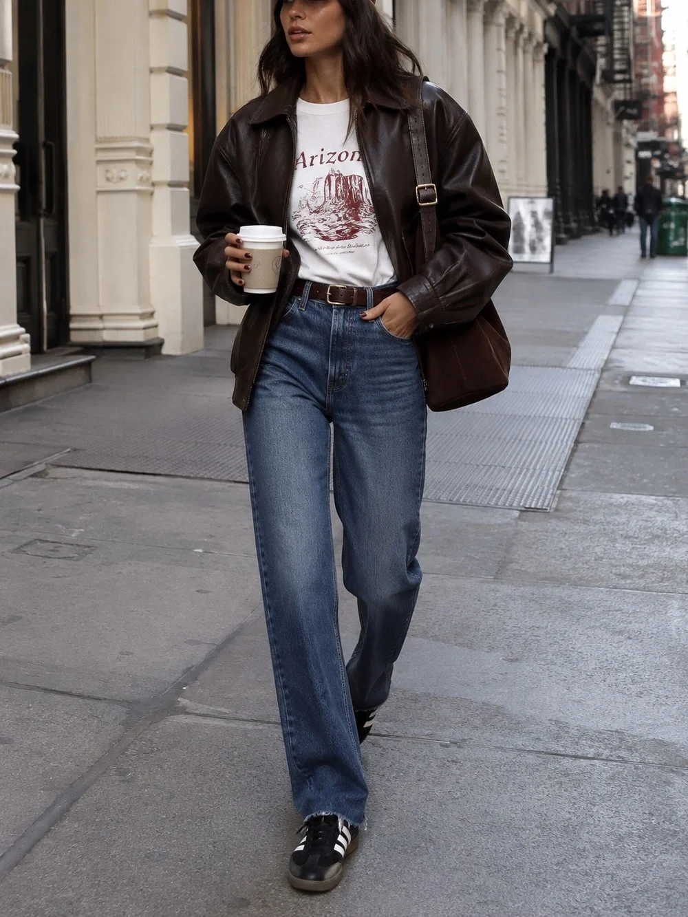 Abercrombie & Fitch High Rise ’90s Relaxed Jeans Size 25 Long Dark Wash Raw Hem